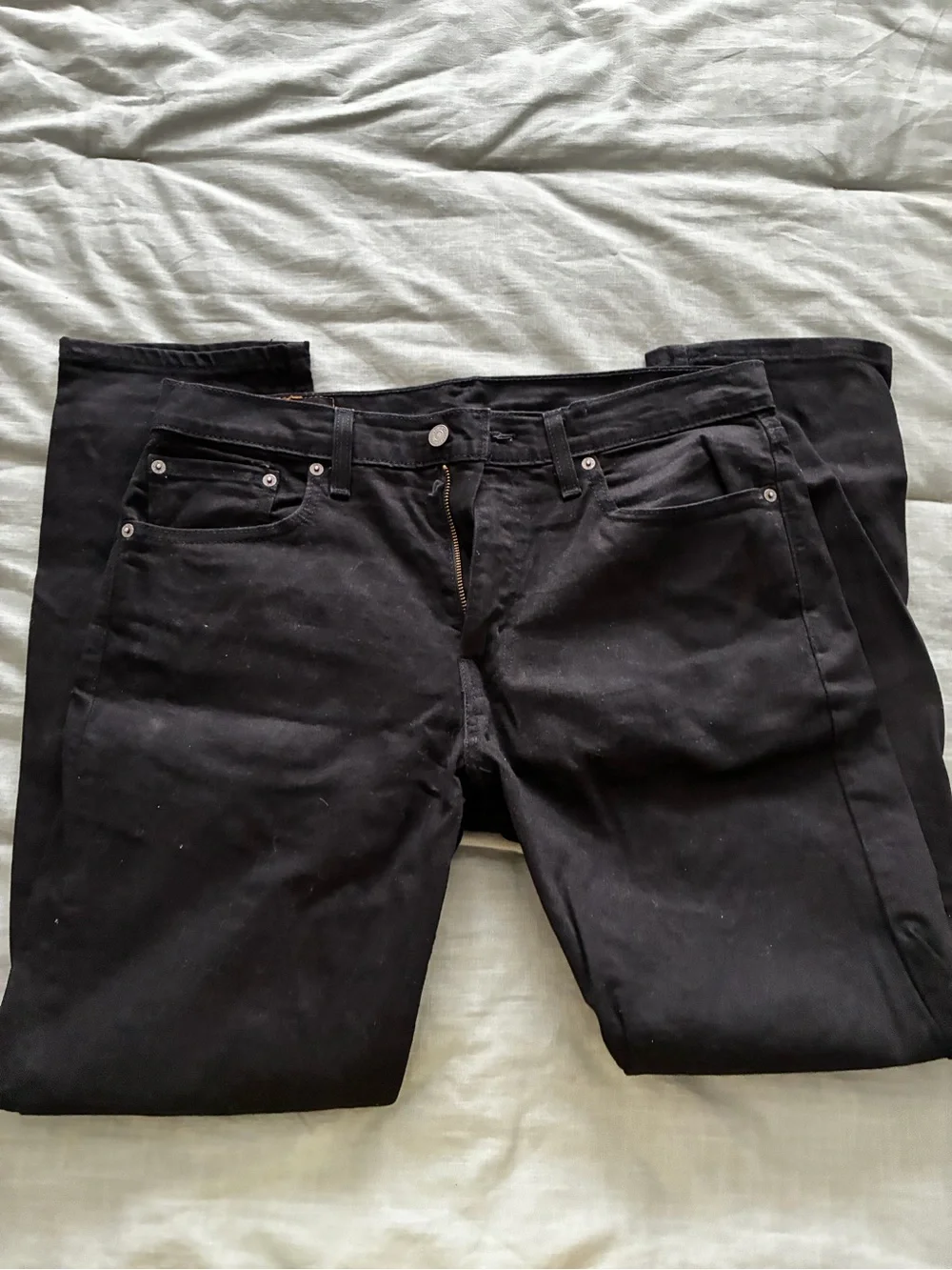 Levi's Men's Black Slim Straight Jeans
